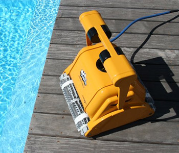 Robot da piscina Dolphin Dynamic Pro X2