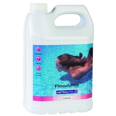 Prodotti chimici per il trattamento dell'acqua della piscina