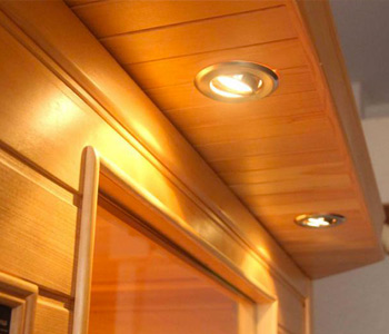 Illuminazione esterna della sauna