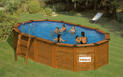 Nature pool Island ovale