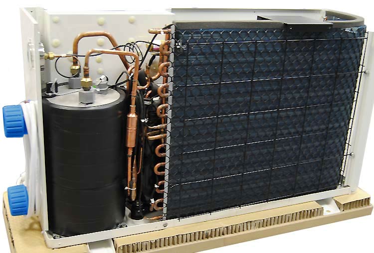 Pompa di calore CALIENTE Easy smontata Pompa di calore CALIENTE Easy smontata